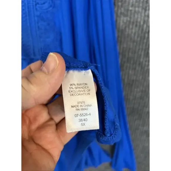 Roaman's Womens Tunic Blouse Size 5X Blue Crotchet Asymmetric Hem Bohemian - Picture 7 of 9